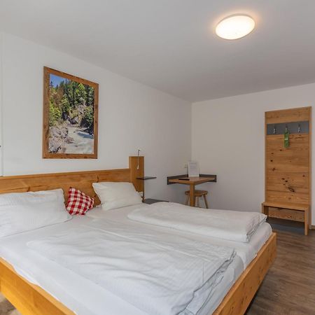Hotel Isarwinkel Geretsried Esterno foto
