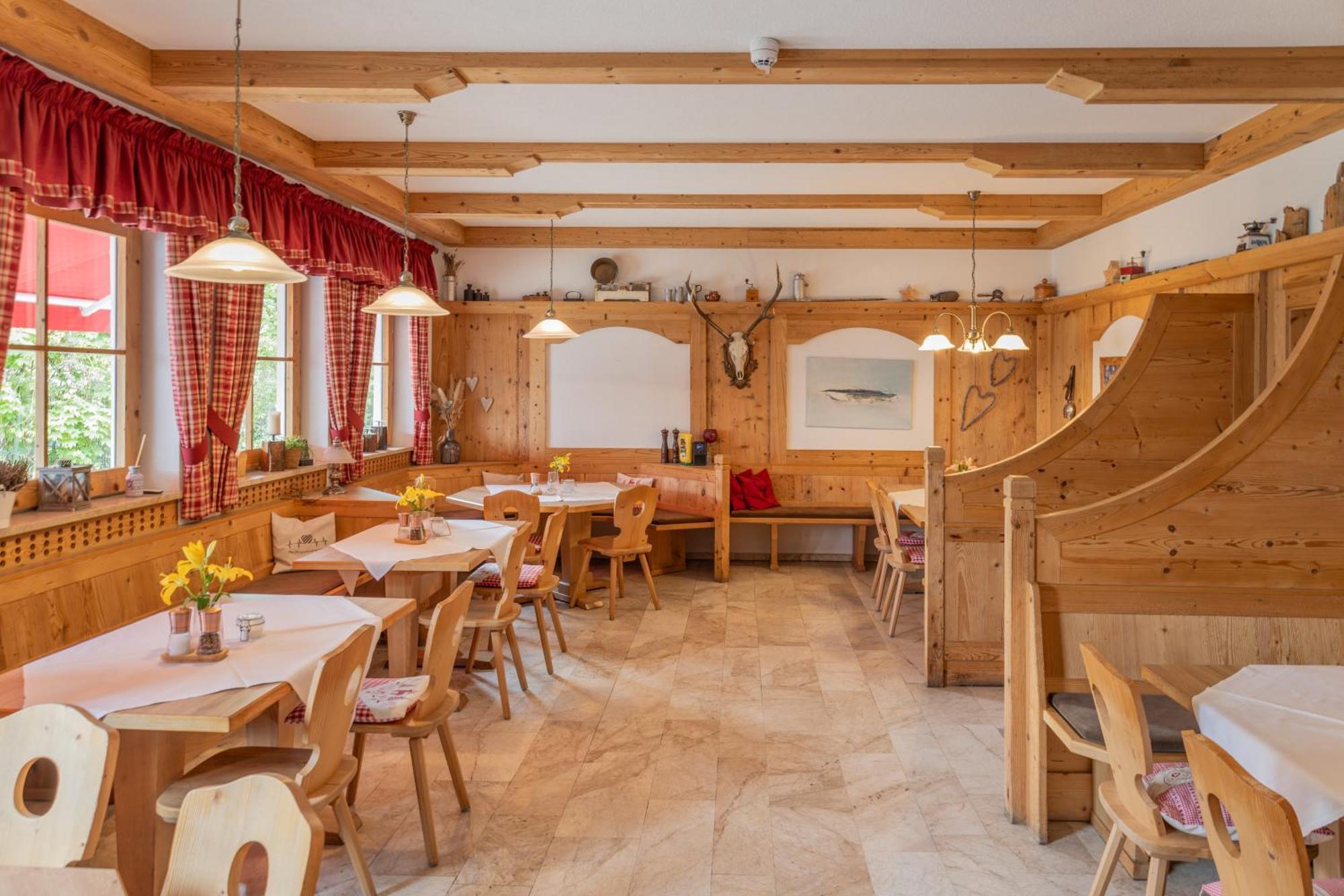 Hotel Isarwinkel Geretsried Esterno foto